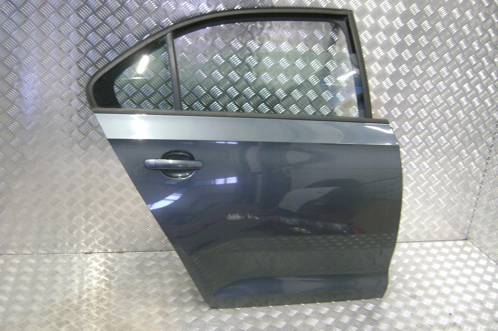 фото №1, Seat toledo iv - дверь задние правое