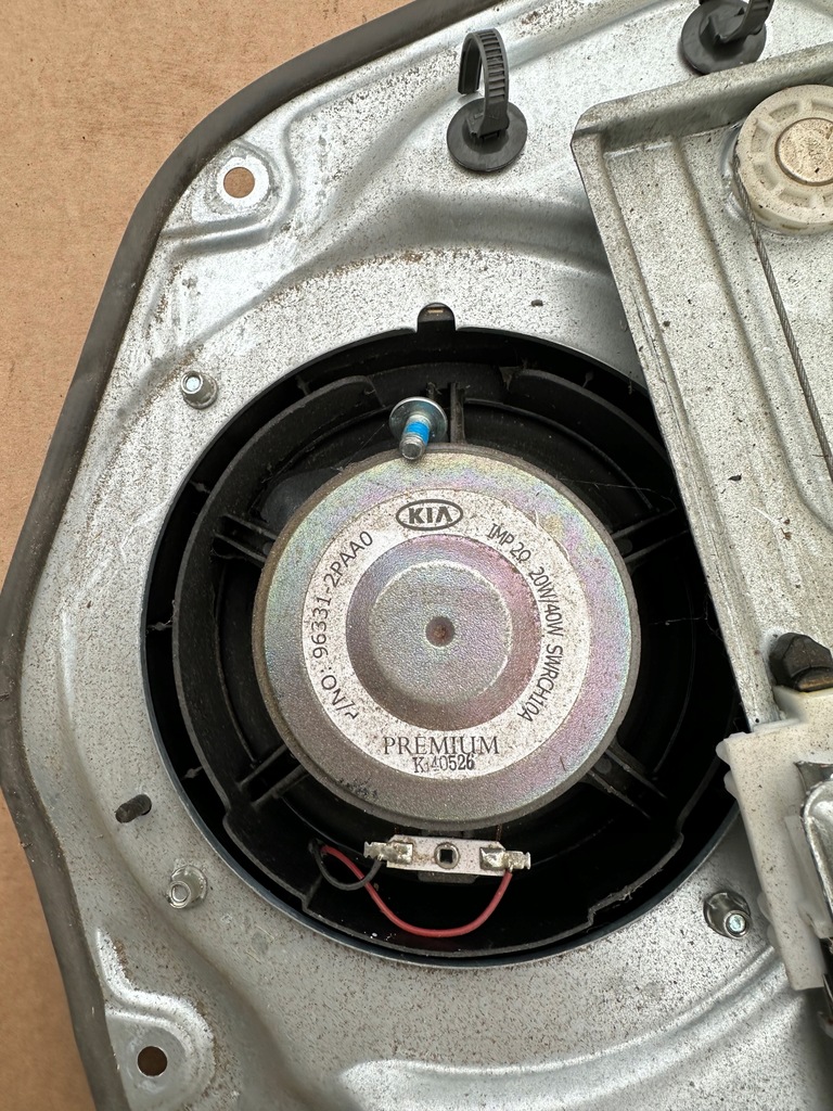 фото №4, Kia sorento 2 подъемник стекло обшивка динамик замок правый перед