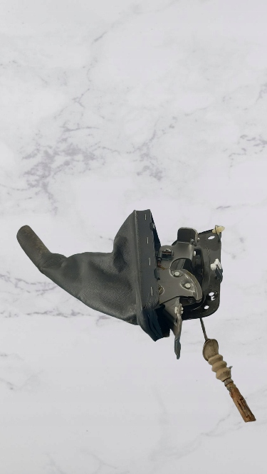 фото №1, Рычаг тормоза ручного opel corsa 1.4 06r