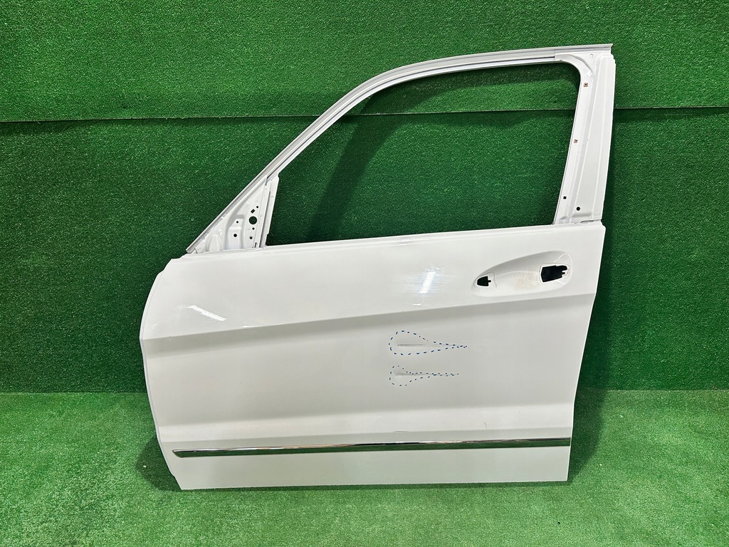 фото №1, Mercedes glk w204 a204 204 дверь левый перед передние левая