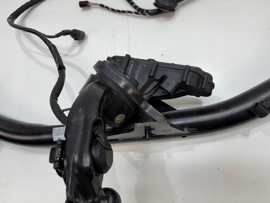 фото №8, Hak буксирувальний vw golf viii kombi 5h9803881d