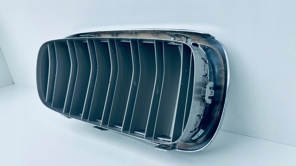 Решітка радіатора решітка радіатора решітка радіатора ліва bmw x5 f15 7316053 Київ