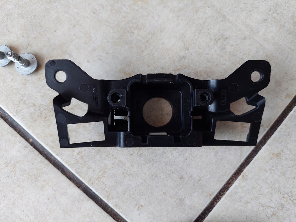 фото №6, Камера перед - кронштейн - audi a4 b9 - lift - audi a4 b9 allroad -lift - 2020