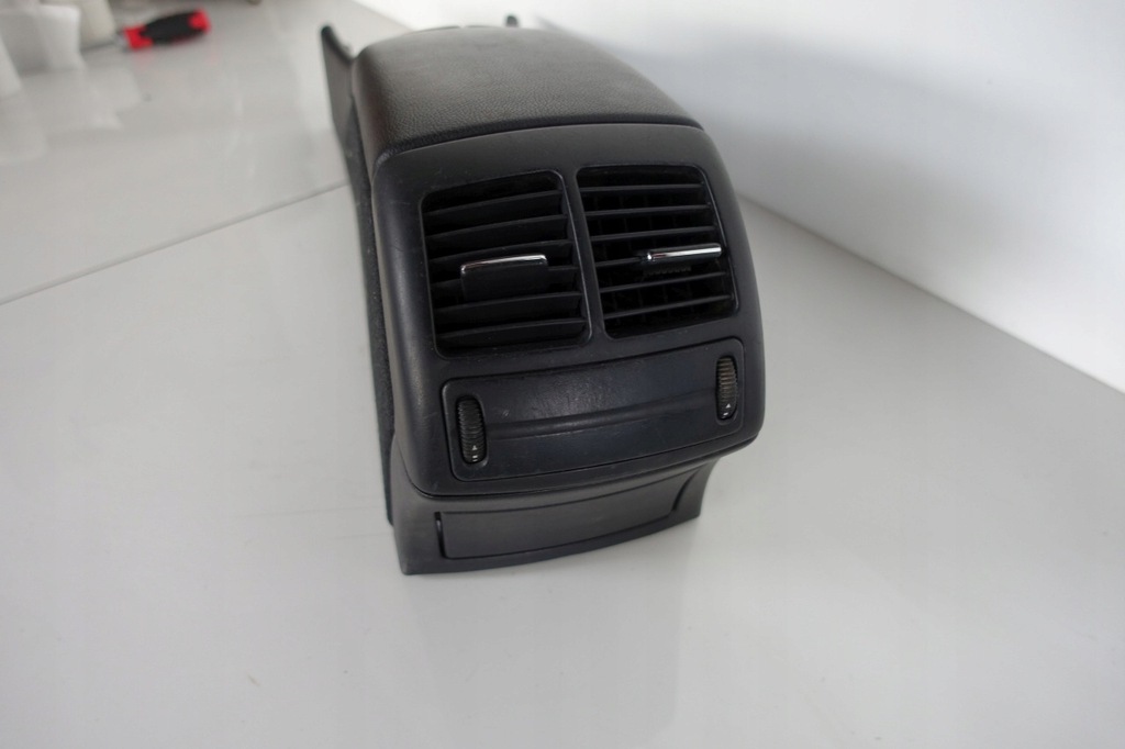 фото №7, Mercedes w211 e-klasa подлокотник бардачок туннель lift 2116804650