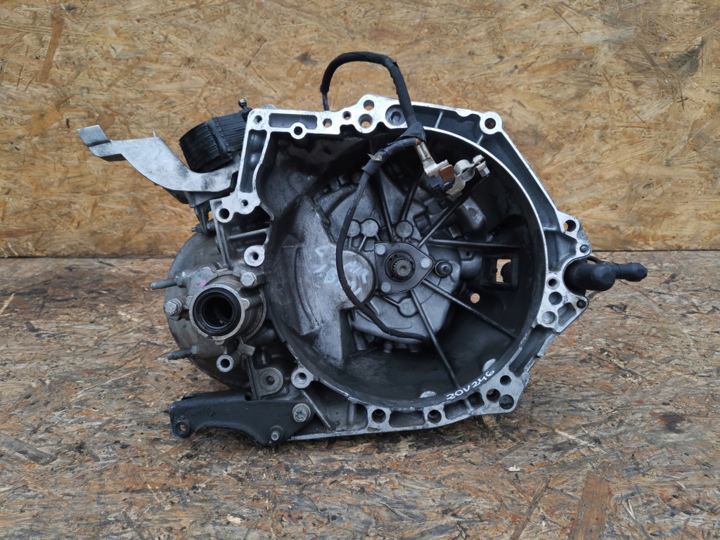 фото №1, Коробка передач передач peugeot 208 c3 aircross 1.5 20v246