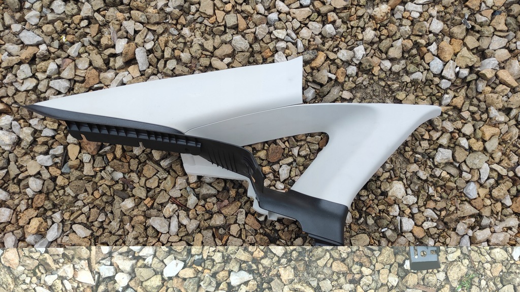 фото №1, Fusion защита стойка пластик левый ds73 f46809 aew