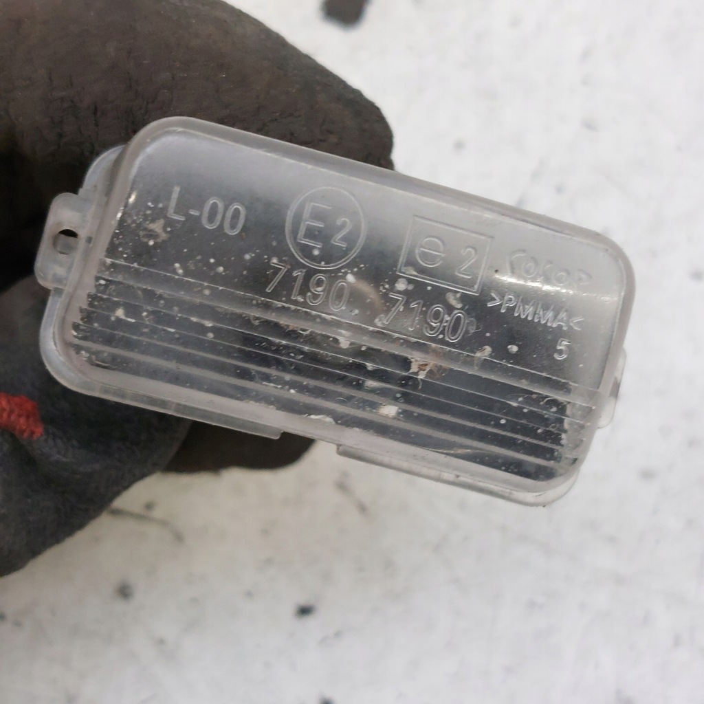 фото №8, Peugeot 5008 лампа номерного знака реєстраційний