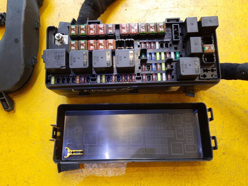 фото №9, Maserati levante 3.0b жгут электропроводка салона