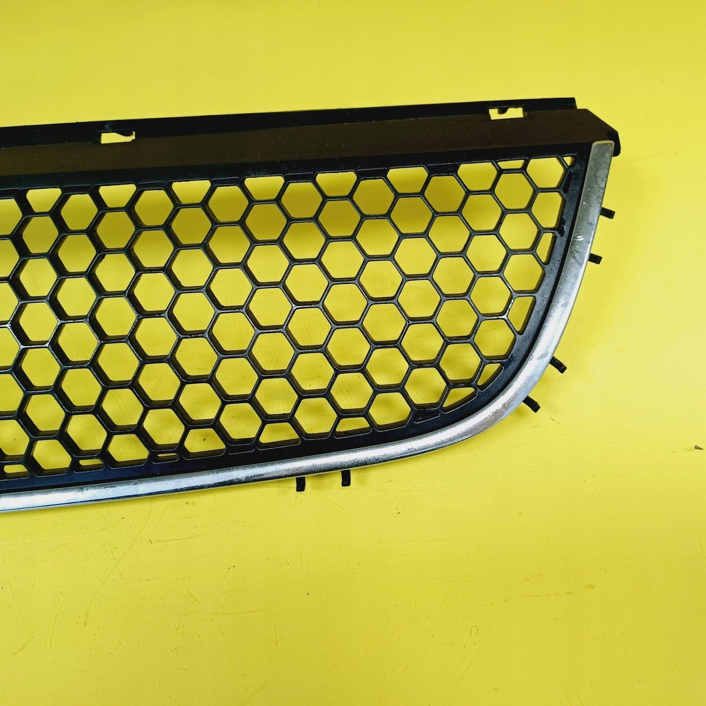 фото №8, Решётка бампера левый перед renault trafic ii 8200204452 nr101