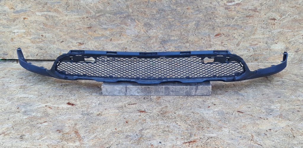 фото №1, Mercedes glc w253 накладка бампера передняя