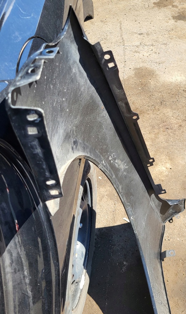 Крыло  правый  перед audi a8 d4 4h оригинал чёрный Недорого