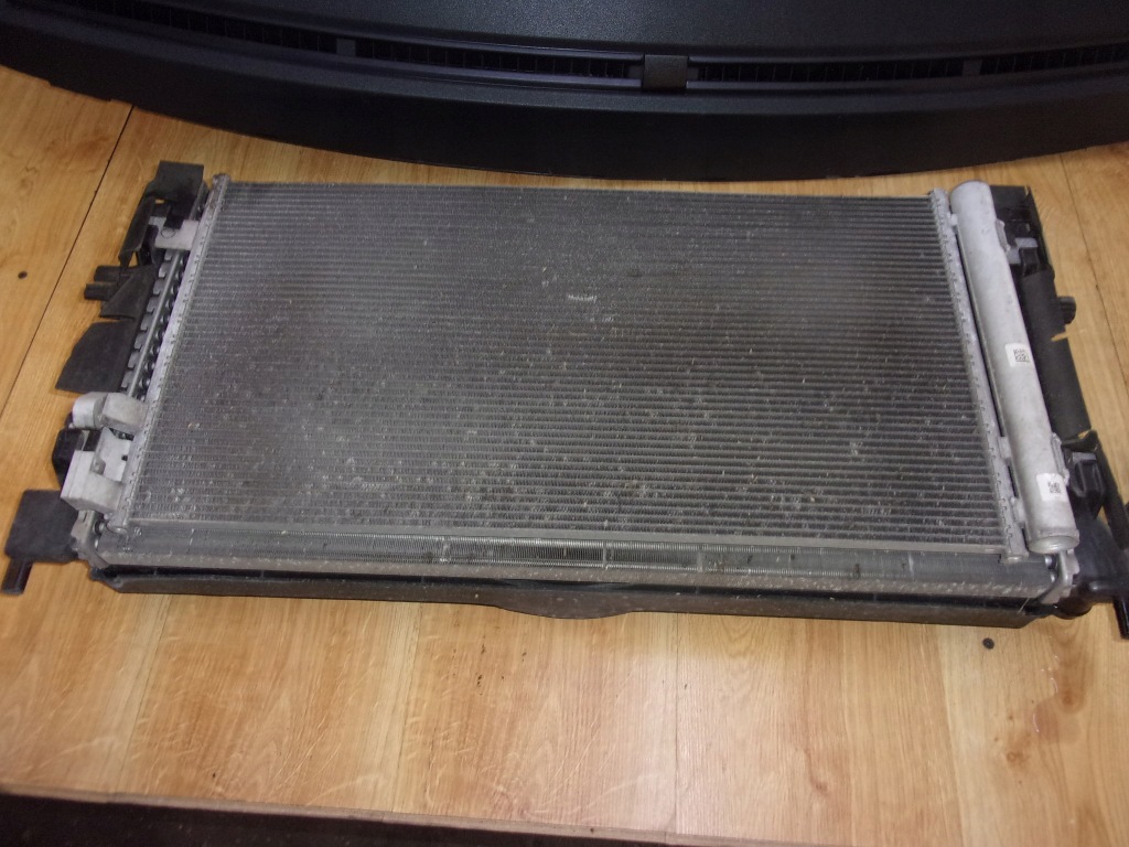 фото №1, Vw polo vi 2g комплект радиатор вентилятор 1.0 mpi