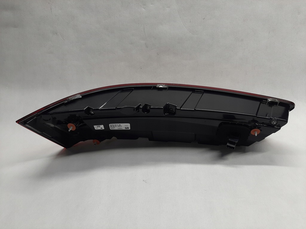 фото №8, Audi q7 sq7 лампи задня matrix 4m0945093e 4m0945094e