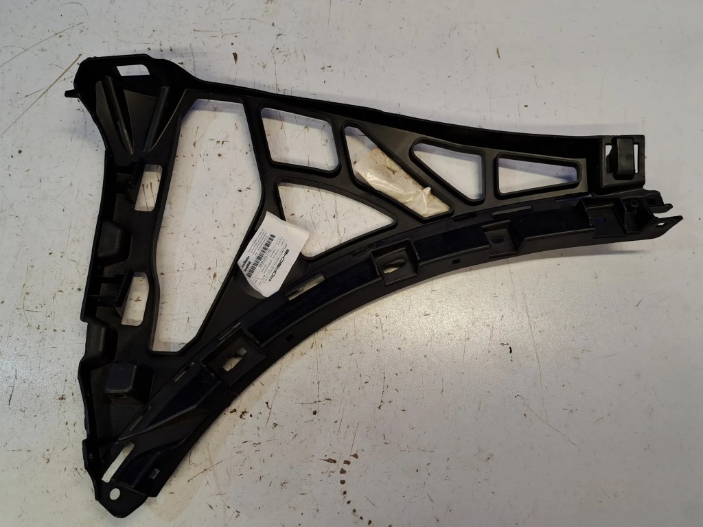 фото №5, Porsche cayenne 92a 2014 елементи кріпильні