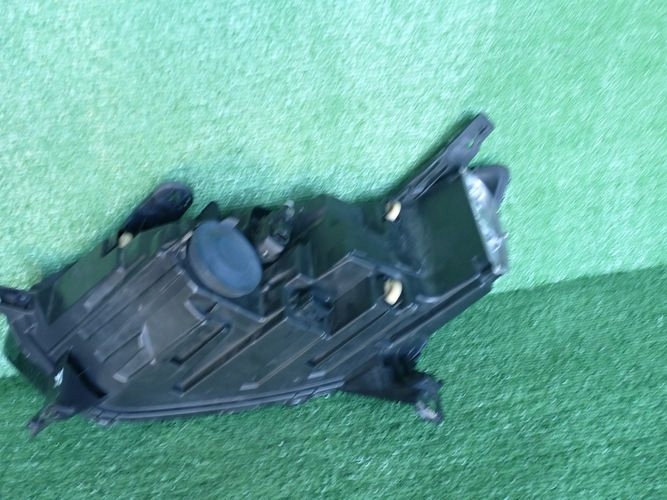 фото №8, Dacia sandero logan iii 20- фара правый лампа правая 260102586r