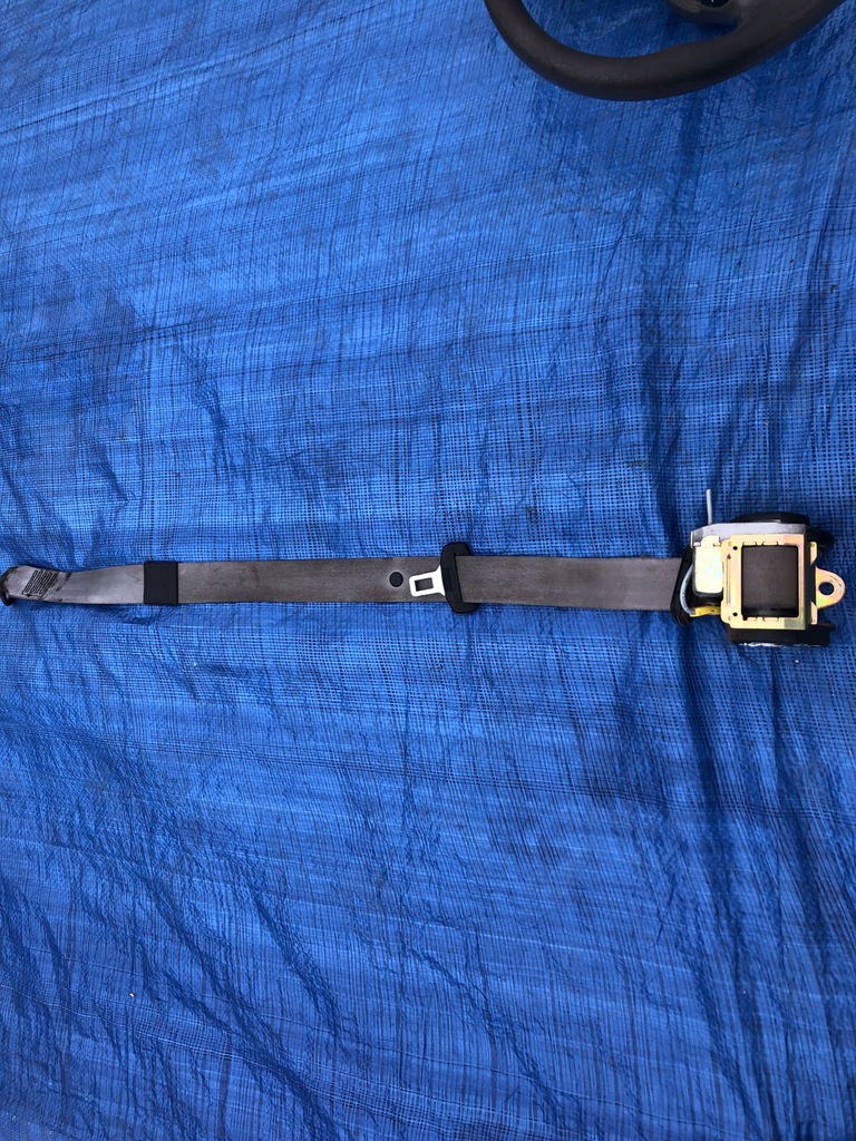 фото №1, Pas безопасности левый перед audi a6 c5 platin