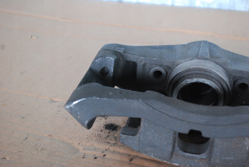 фото №5, Суппорт тормозной левый перед audi a6 c6 320mm