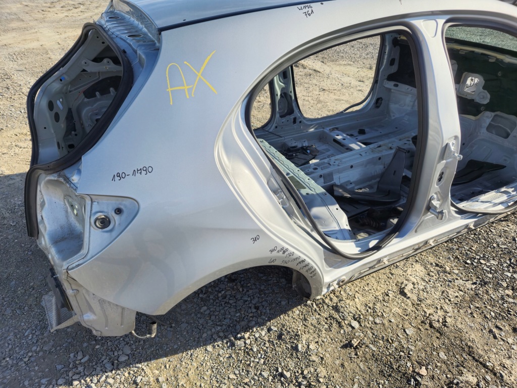 фото №1, Mercedes w176 lift 15r чверть крила правий задня 761