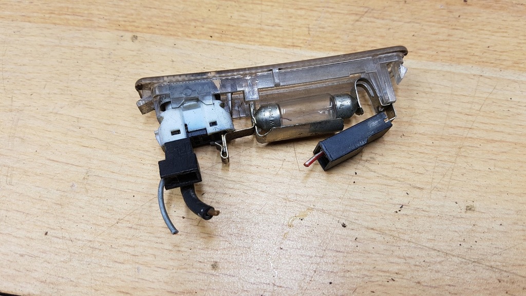 фото №2, Лампа освещение салона opel astra ii g