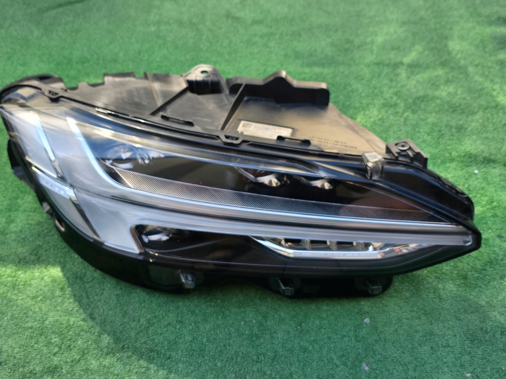 фото №1, Volvo s90 v90 full led лампа передня