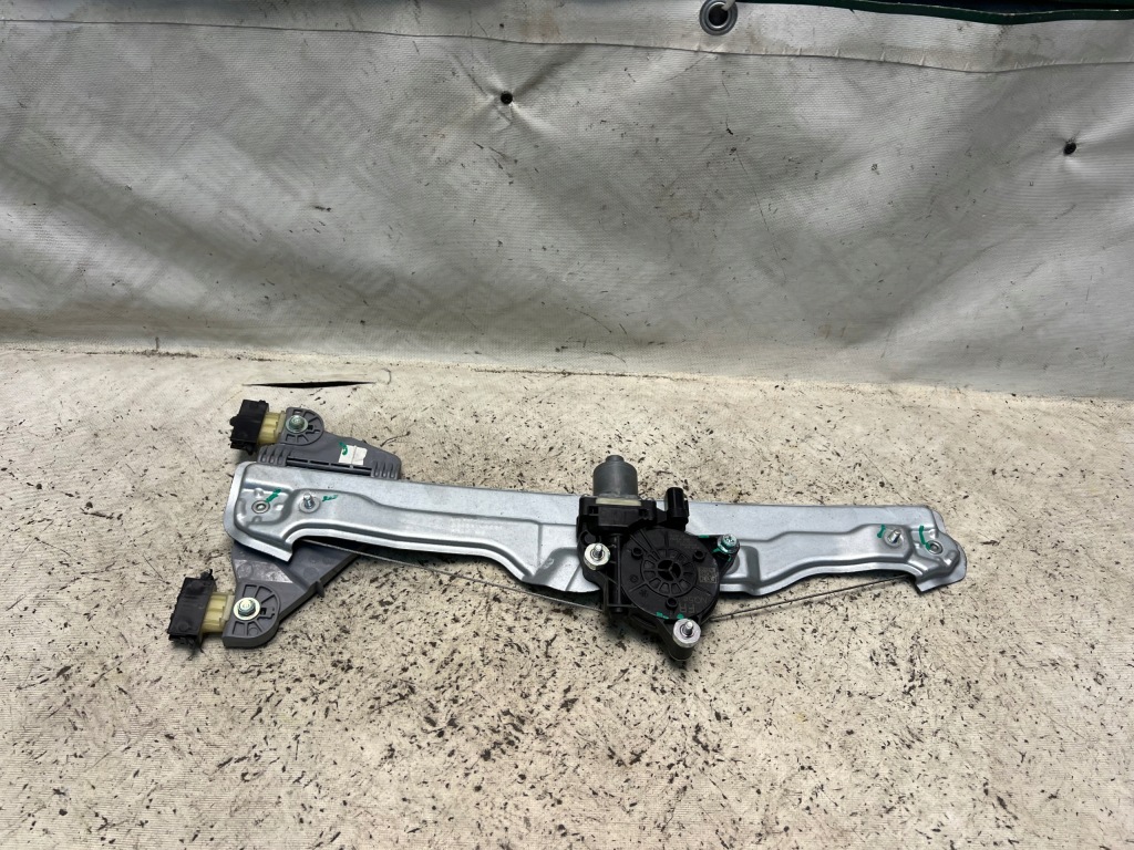 фото №1, Kia sportage v 21- подъемник стекло правый задняя europa оригинальный номер