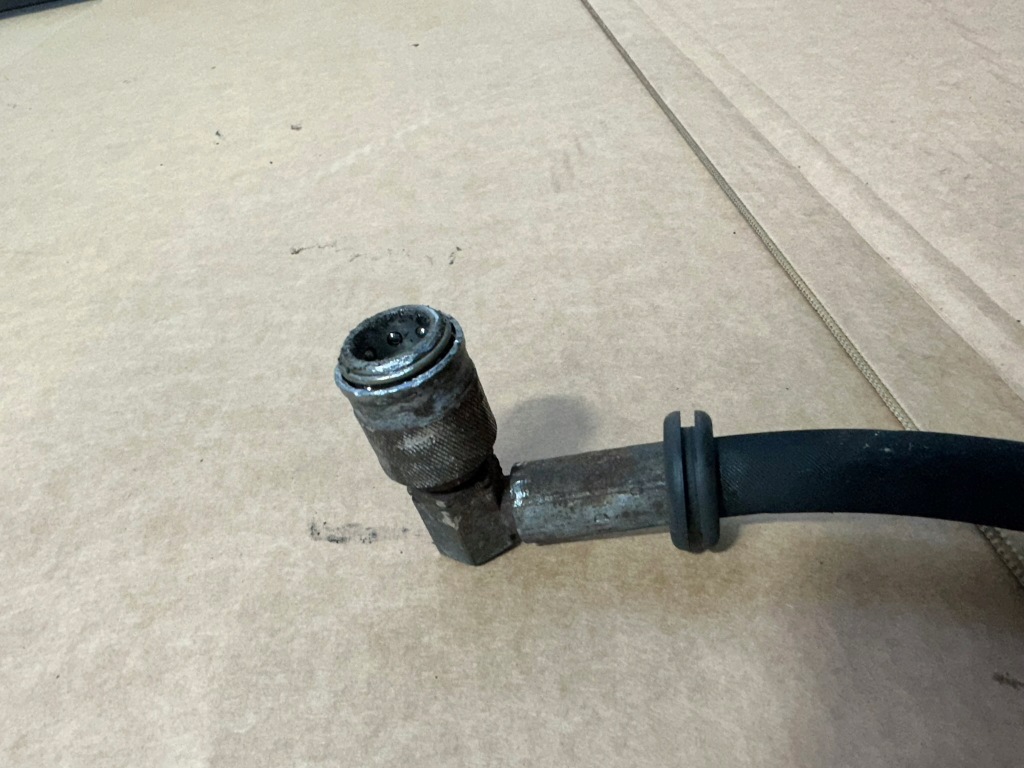 Шланг подвеска abc, пабтрубок  масла, mercedes sl r230, lift, европа, sl550 Киев