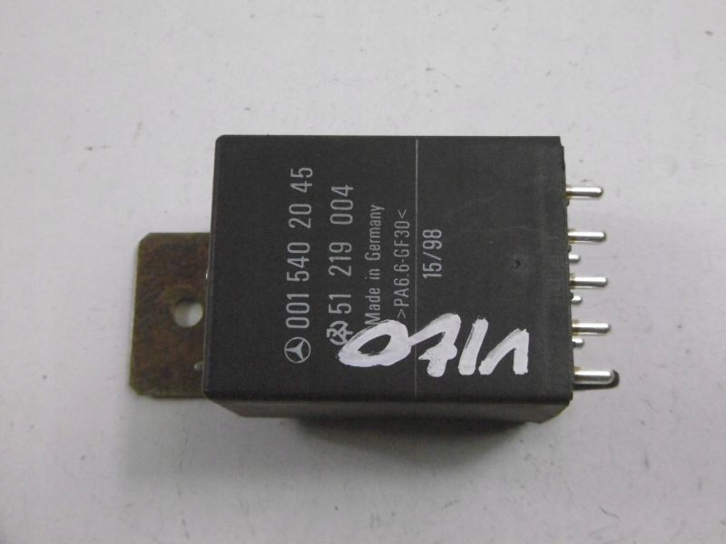 фото №8, Mercedes vito 1 w638 реле свеча 0015402045