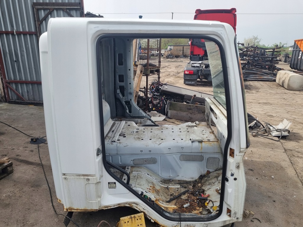 фото №1, Кабіна чверть блок двигуна bok кабіни правий короткий кабіна daf 65 75 85 cf