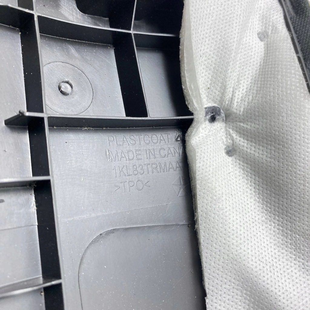 фото №8, Dodge charger 2022 левая сторона обшивка стоек