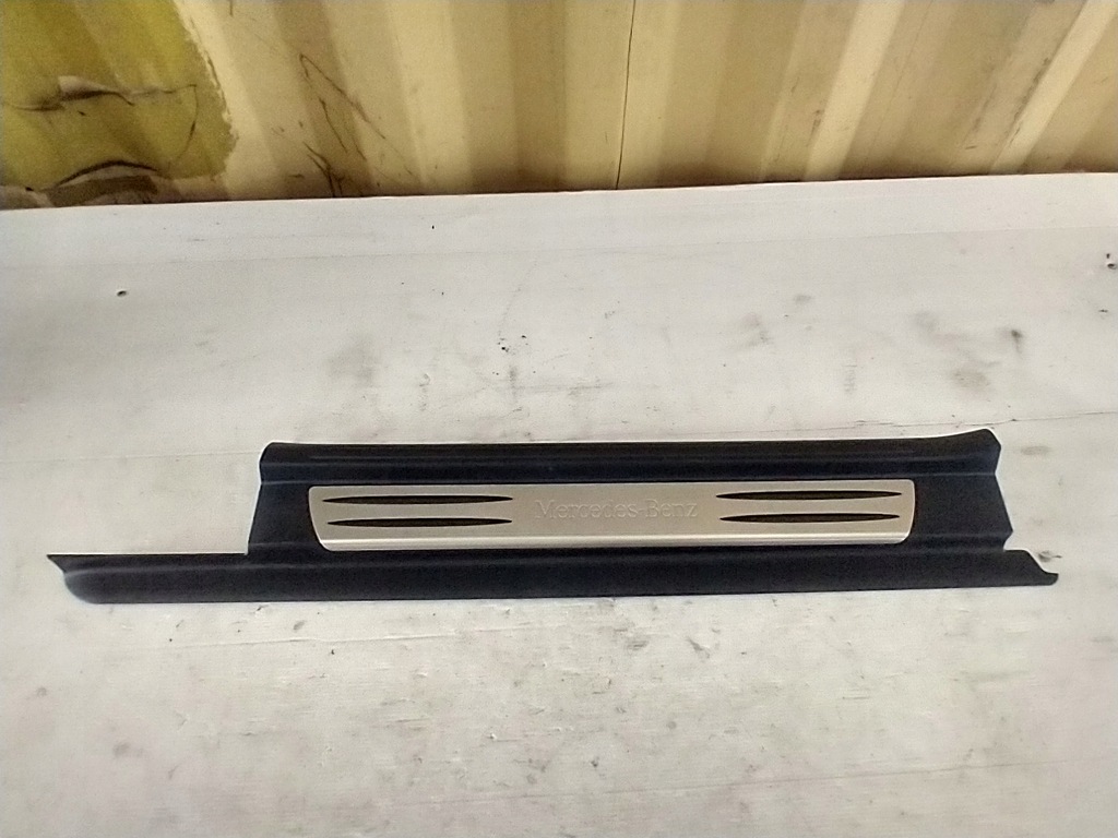 фото №1, Mercedes slk r171 w171 лівий перед накладка молдинг поріг 1716800135