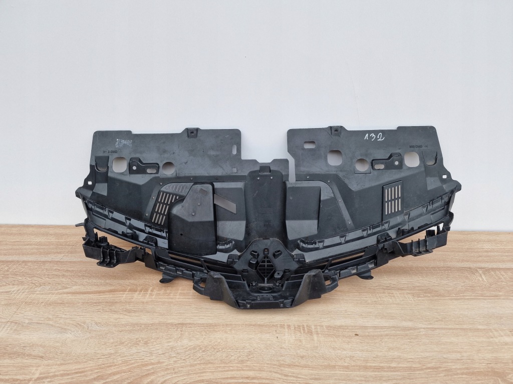 Renault clio 4 iv решётка  решётка радиатора каркас основание Доставка