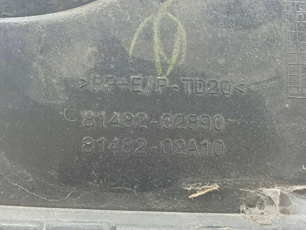 фото №7, Volkswagen golf viii 2020 левая сторона молдинг pod фара задняя