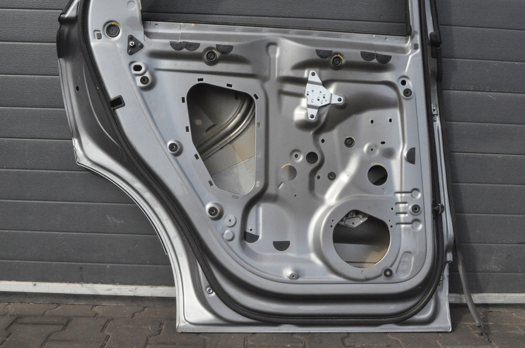 фото №12, Bentley bentayga двері лівий задня задні l999 36a833311b