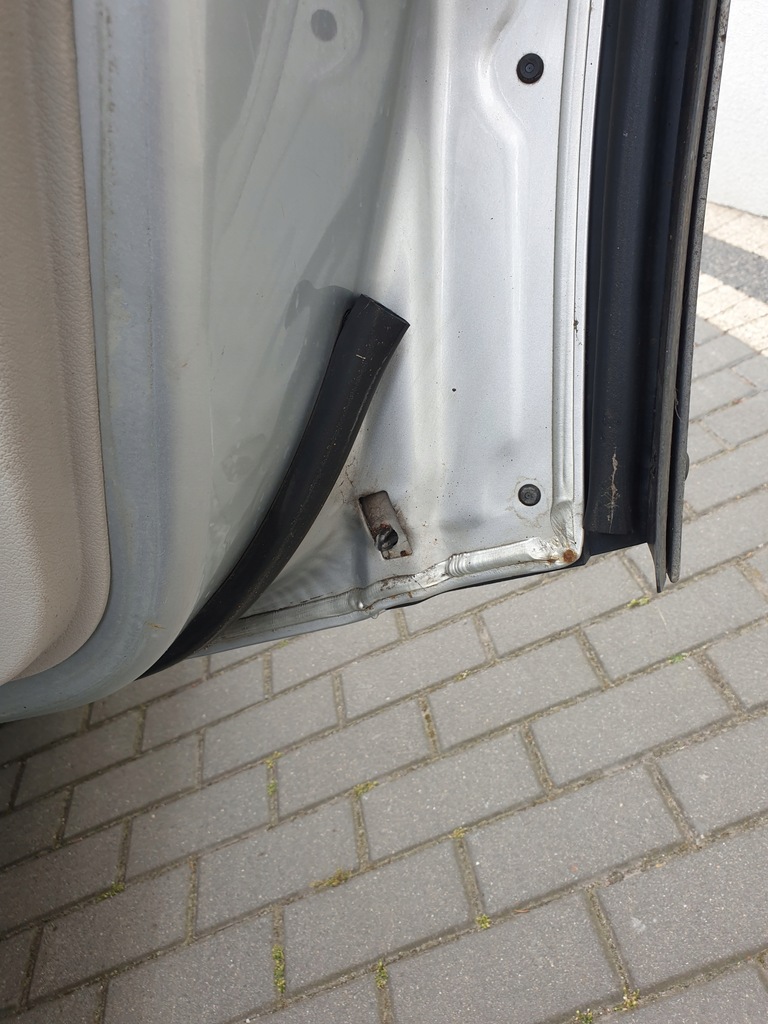 фото №7, Jeep commander i двері задня задні праве oryg