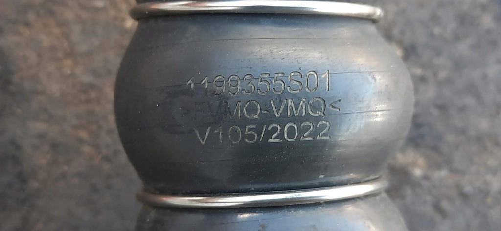 фото №6, Труба wąż шланг интеркулер 1.5 dci renault captur ii 1199355s01