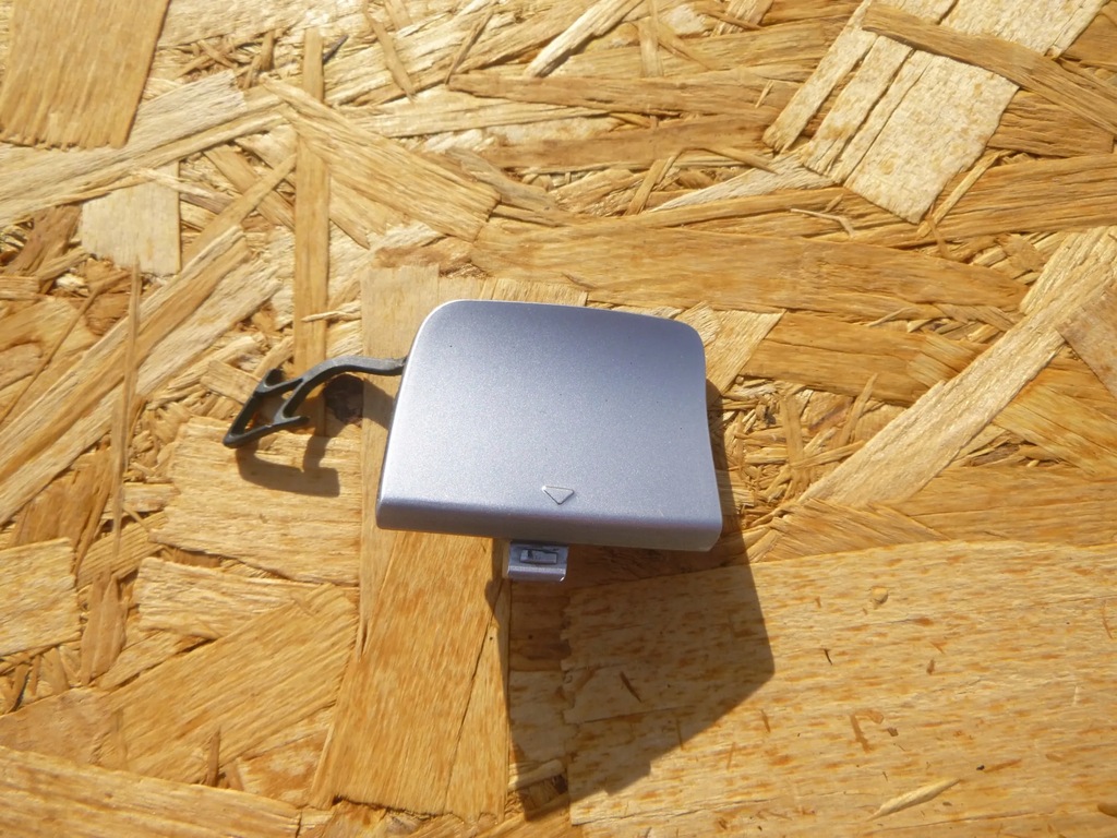 фото №1, Kia sportage v 2021- заглушка фаркоп hak бампер задня 86617r2000