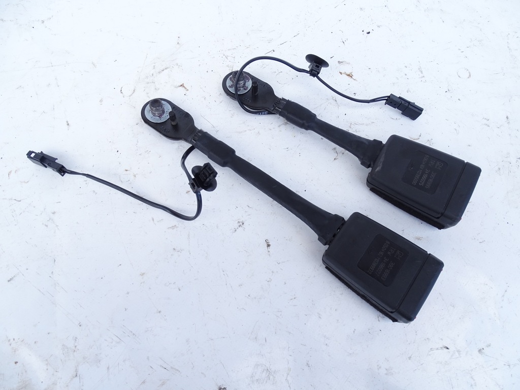 фото №1, Клипса поперечина безопасности перед opel astra k