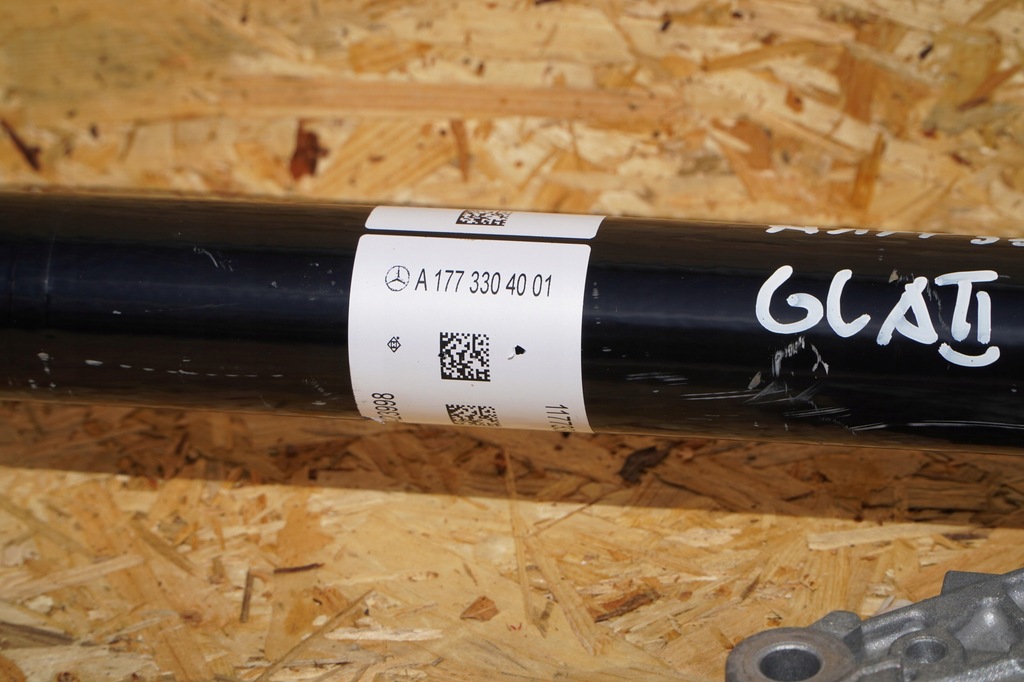 фото №6, Приводной вал правая перед a1773309502 a1773304001 mercedes gla ii h247 250e hybrid