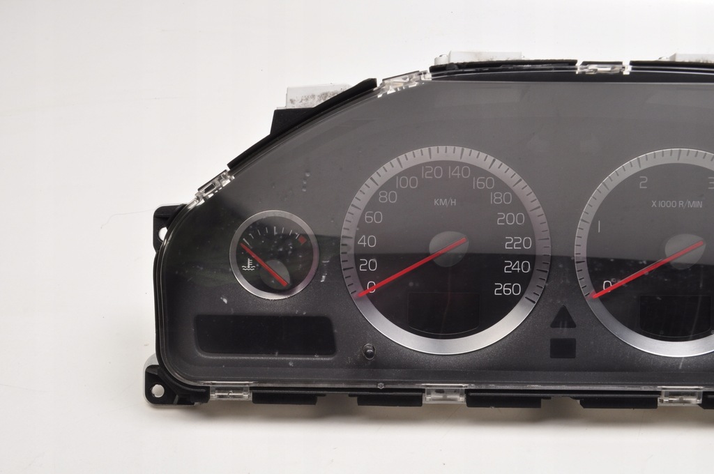 фото №7, Volvo s60 i v70 ii xc70 2.4 d5 лічильник прилади eu lift 8690549 30728791