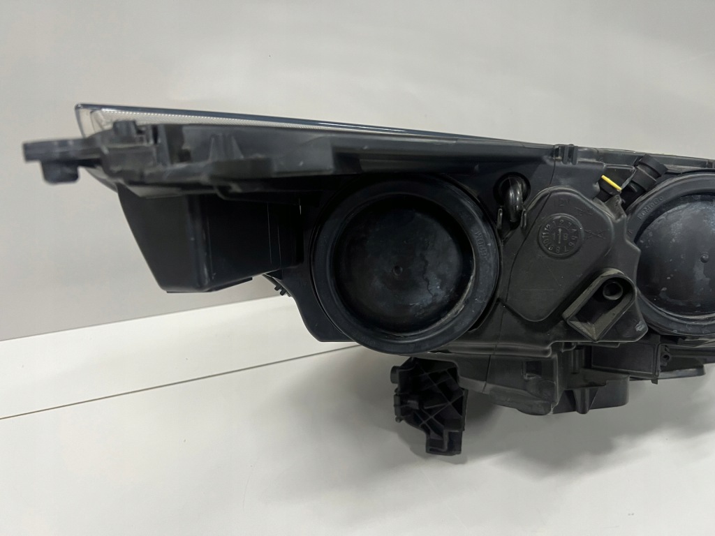 Фара передня ліва ford kuga mk2 рестайлінг  лінза led Ціна