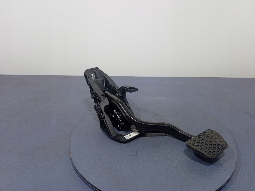 фото №1, Bmw 7 g11 g12 педаль тормоза автоматическая коробка передач 6861771