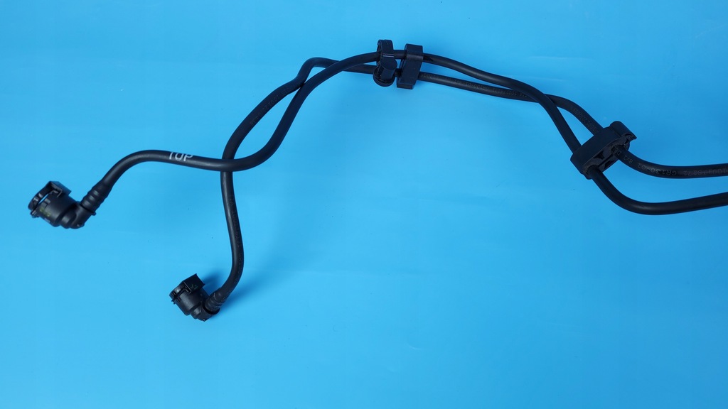 фото №5, Mercedes w206 22r шланг гибкий wąż wody a2068301504