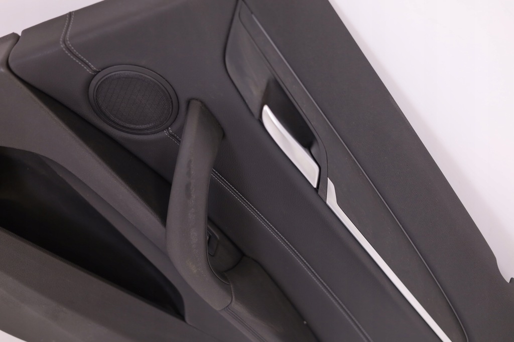 фото №3, Оббивка обшивка двері правий задня bmw x2 f39