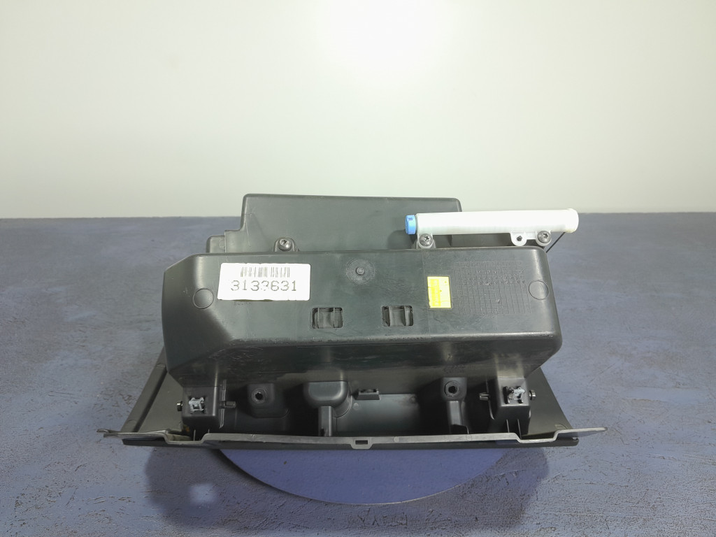 фото №5, Volvo v40 ii бардачок пасажира шкіра eu 39840912