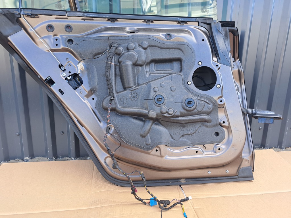 фото №13, Левая дверь задняя bmw 6 f06 lak. x11 доводчик keyless