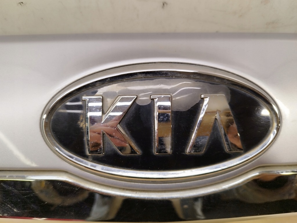 фото №4, Накладка молдинг хром pod камера kia sedona ii carnival 06-11