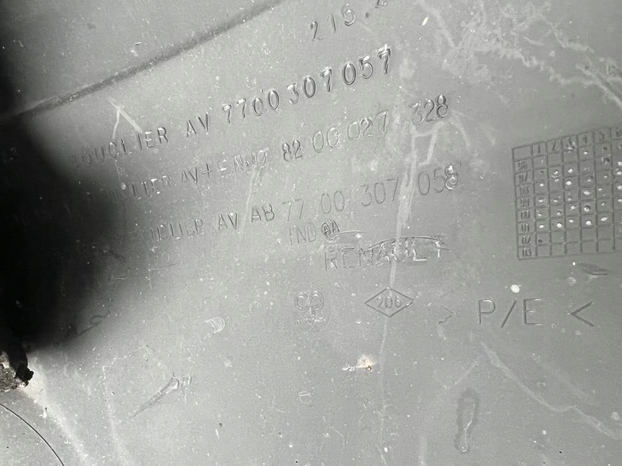 фото №7, Бампер перед передний renault kangoo 1 i 96-01