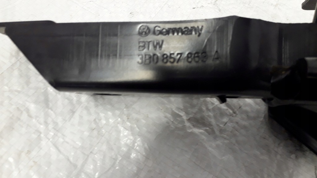 фото №9, Vw passat кронштейн поперечина задня 3b0857863a