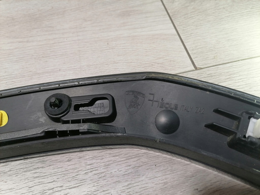 фото №11, Urus молдинг крила правий задня 4ml853818