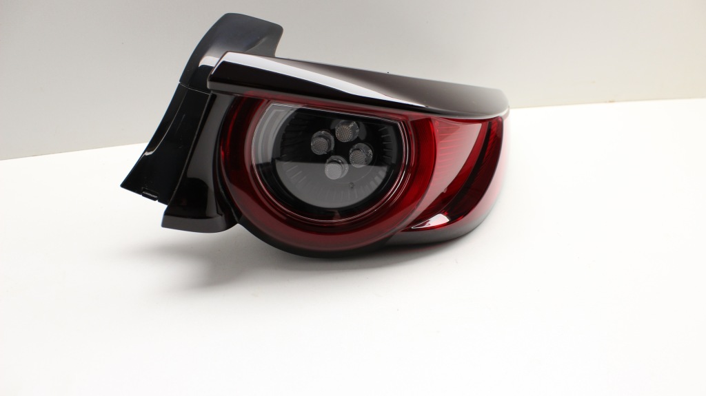 фото №4, Mazda 3 bp lift - лампа правая задняя led 2019+